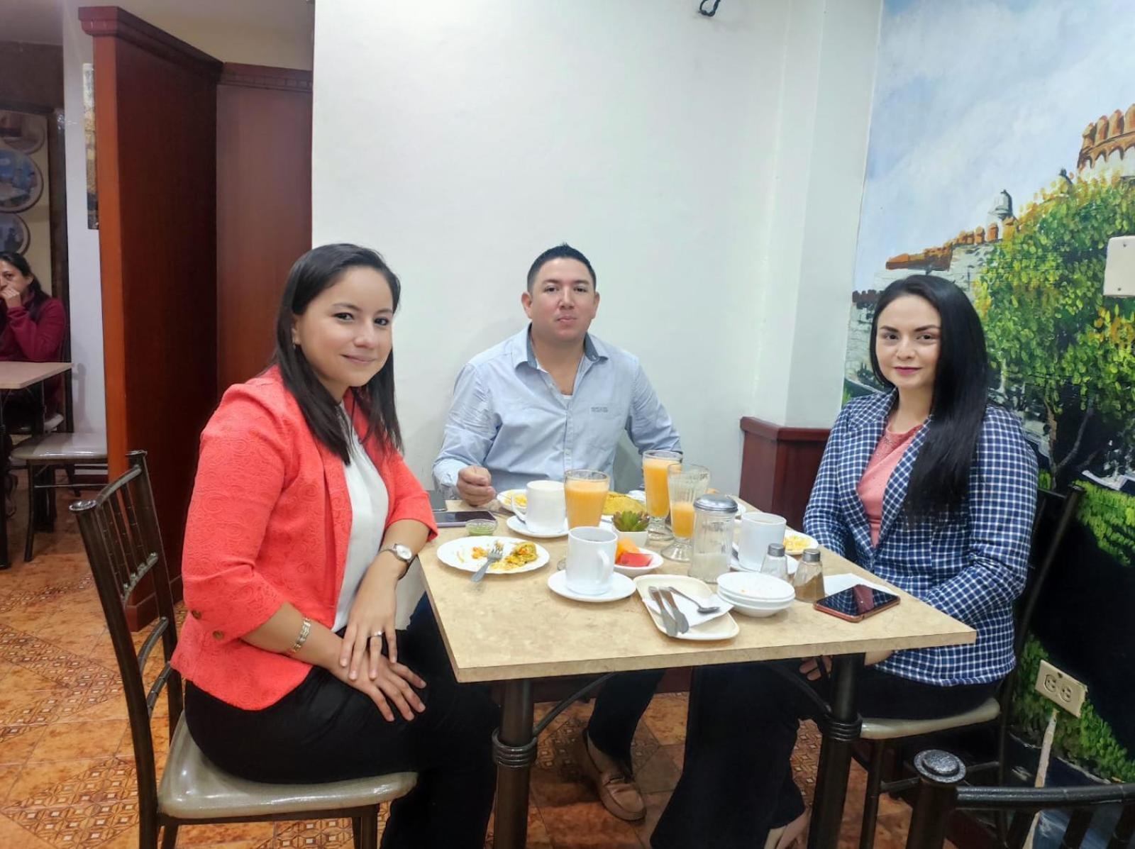 Hotel Villonaco Лоха Екстериор снимка